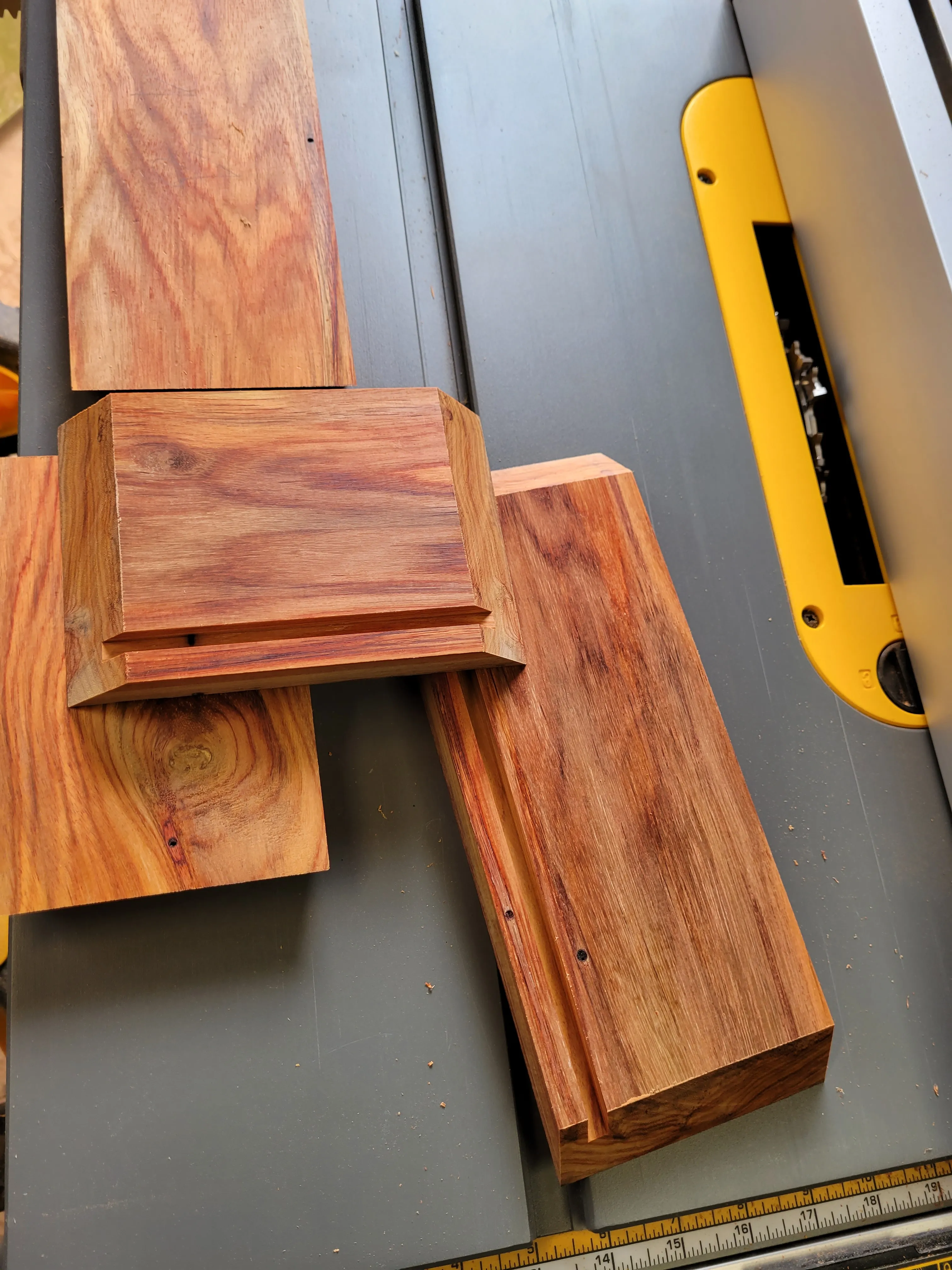 Box walls with the bottom dado groove cut